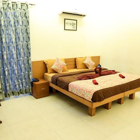 Bed and Breakfast Surya Kiran Miramar Panadží Pokoj fotografie