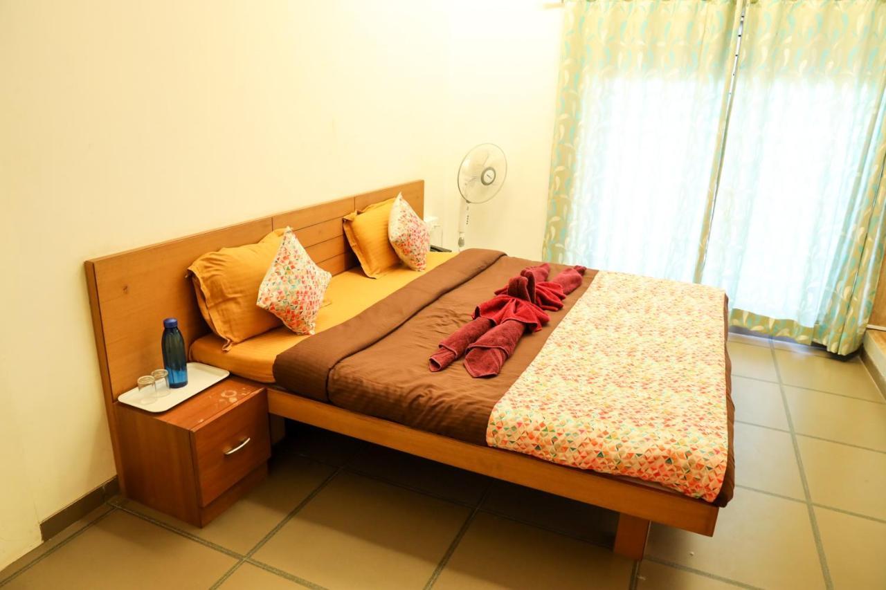 Bed and Breakfast Surya Kiran Miramar Panadží Exteriér fotografie