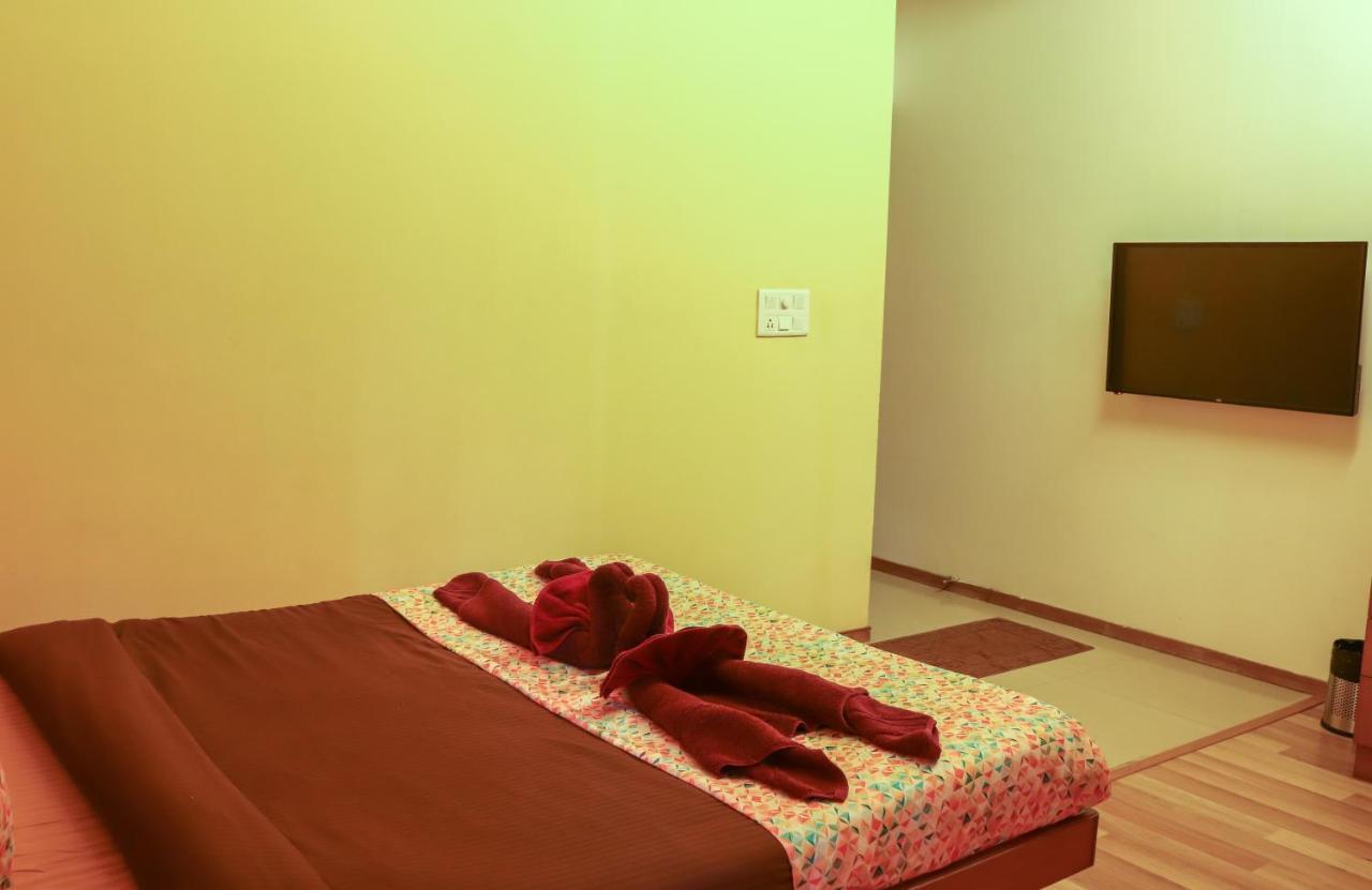 Bed and Breakfast Surya Kiran Miramar Panadží Exteriér fotografie