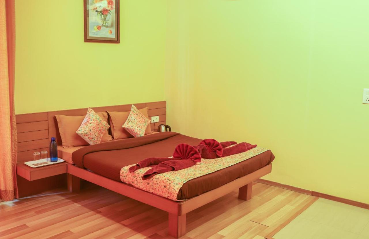 Bed and Breakfast Surya Kiran Miramar Panadží Exteriér fotografie