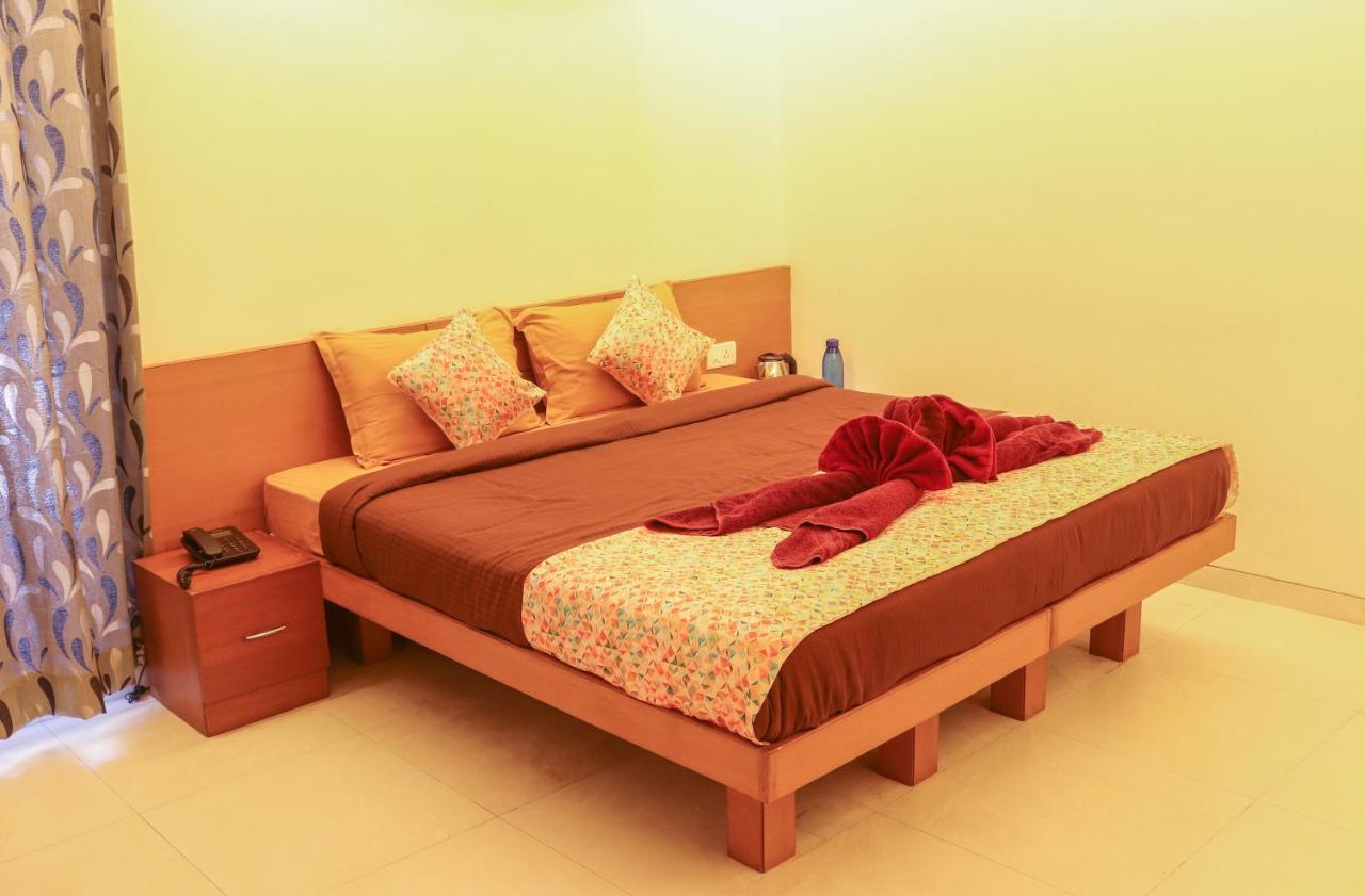 Bed and Breakfast Surya Kiran Miramar Panadží Exteriér fotografie